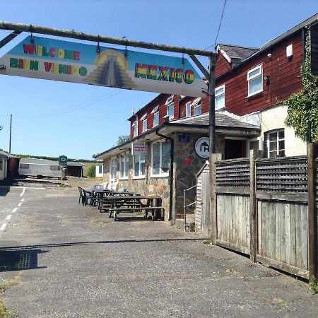 Pantyrathro International Hostel Carmarthen Exterior photo